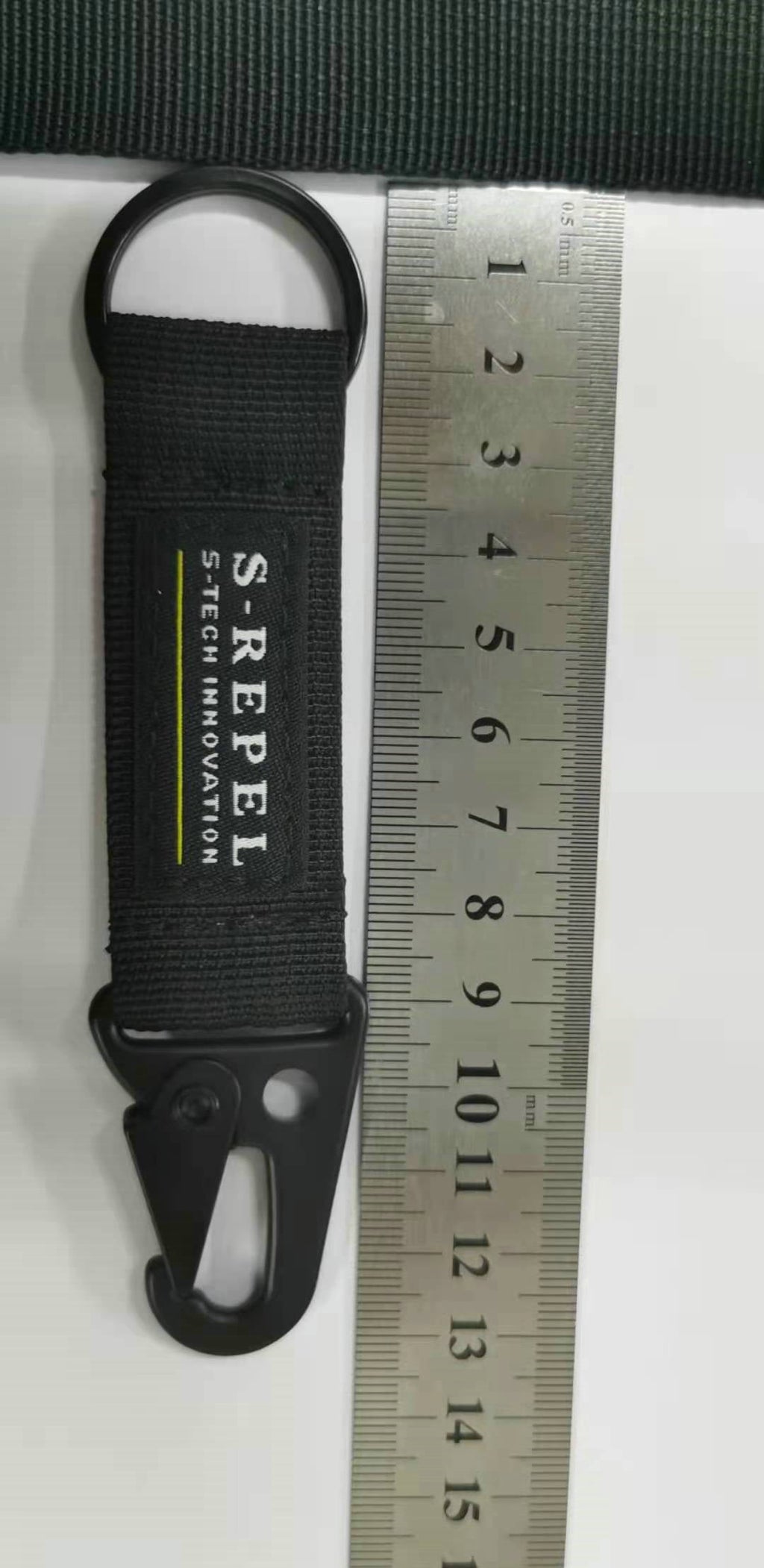 Outdoor Tactical Backpack Hook for Enhanced Gear Security and Stability