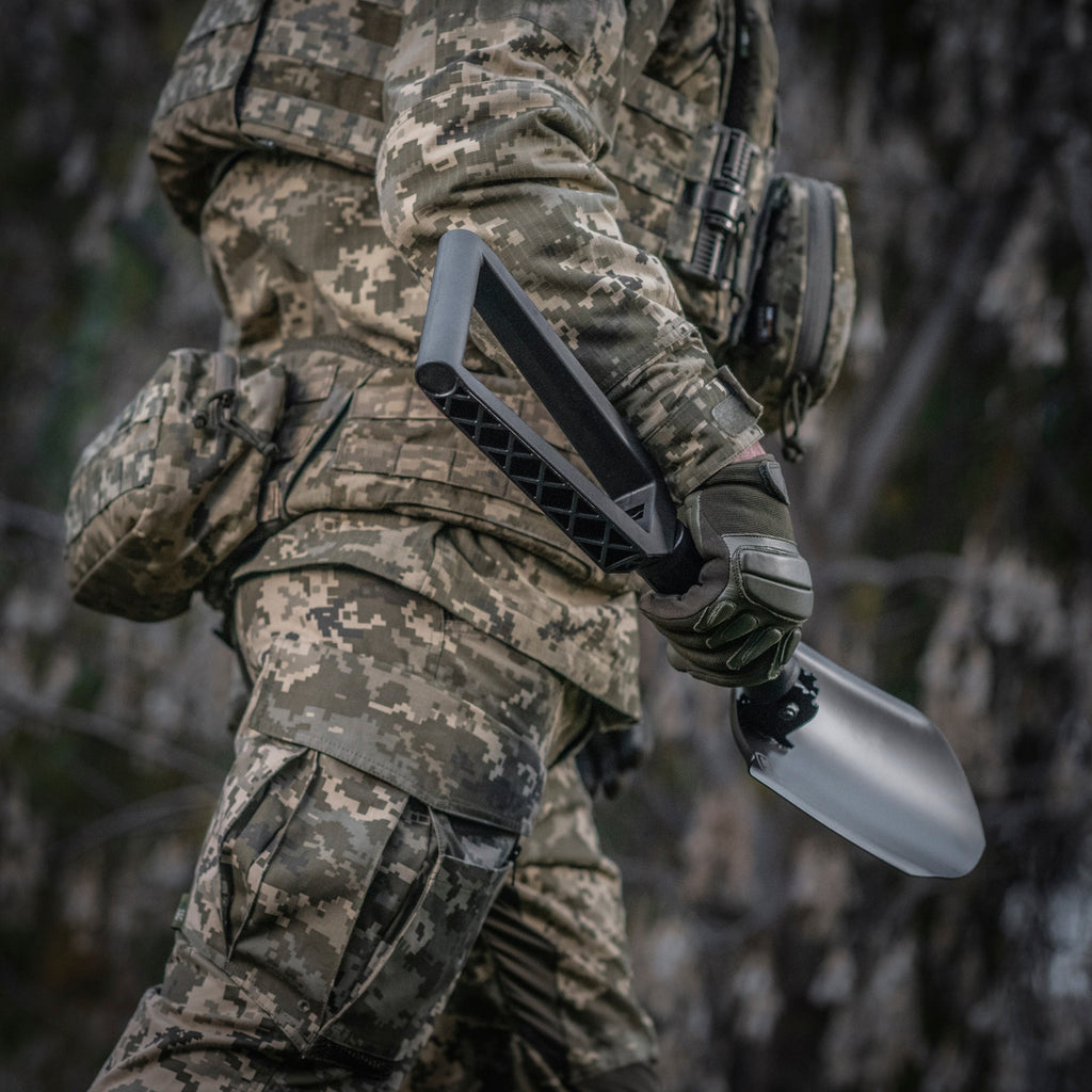 M‑Tac Folding Shovel with Carry Case