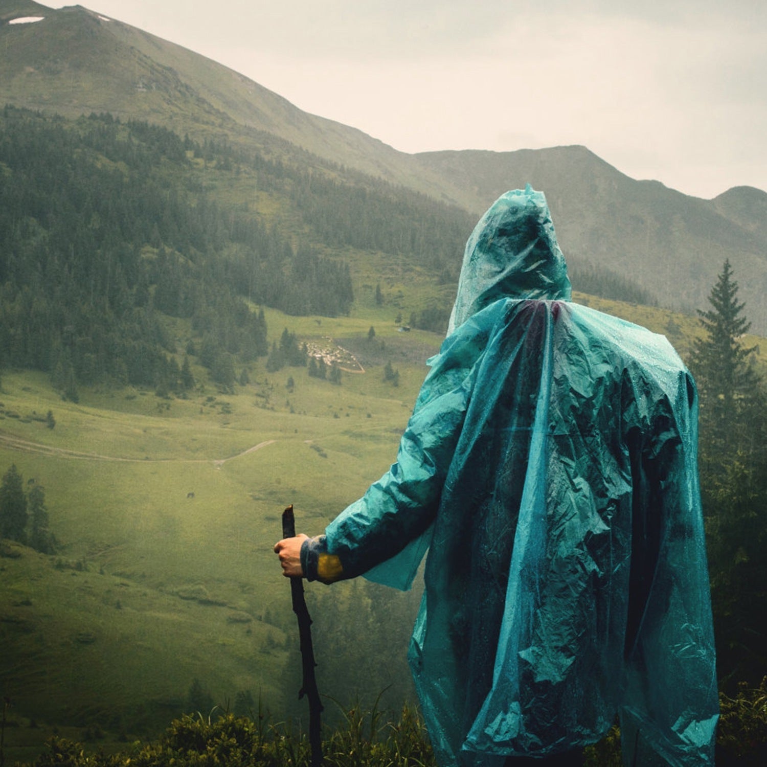 125Pcs Survival Kit for Outdoor Adventures - Professional Emergency Gear & Tactical First Aid Supplies for Camping, Hiking, and Hunting